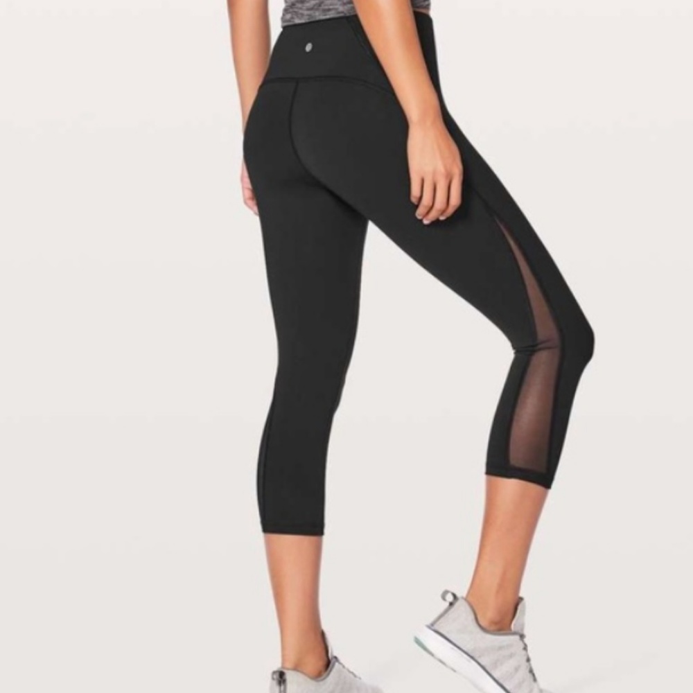 Lululemon Athletica Train Times Crop 21"